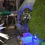 فندق Venis House