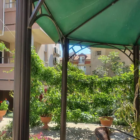 Venis House 3* سوزوبول