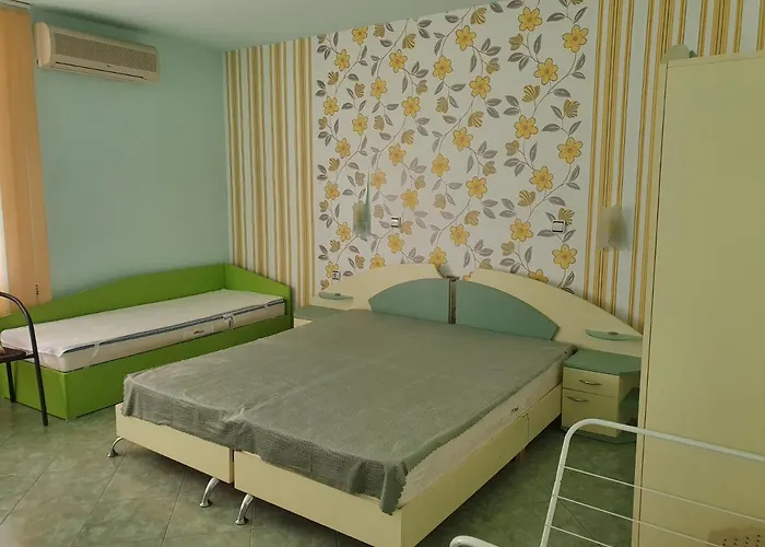 Hotel Venis House 3*