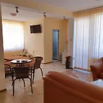 Venis House فندق سوزوبول