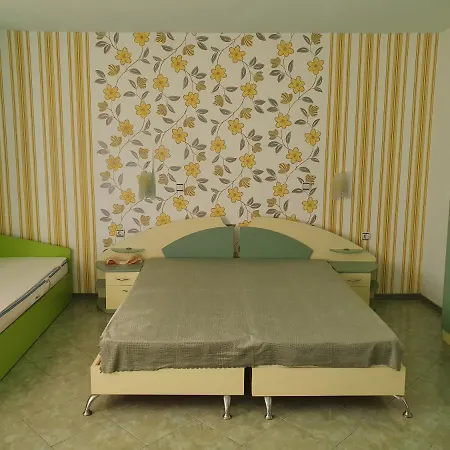 Hotel Venis 3*