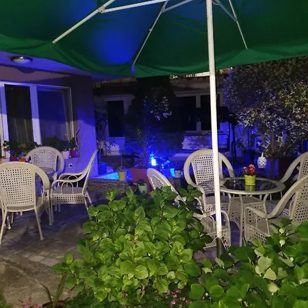 فندق Venis House سوزوبول