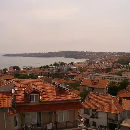 Hotel Venis