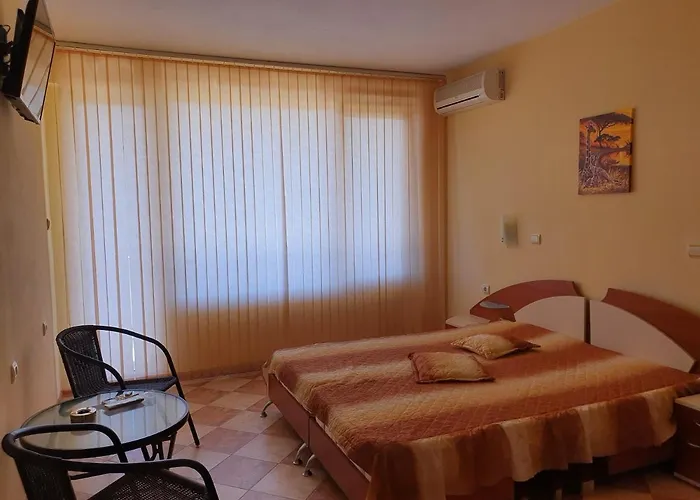 Venis House Hotel